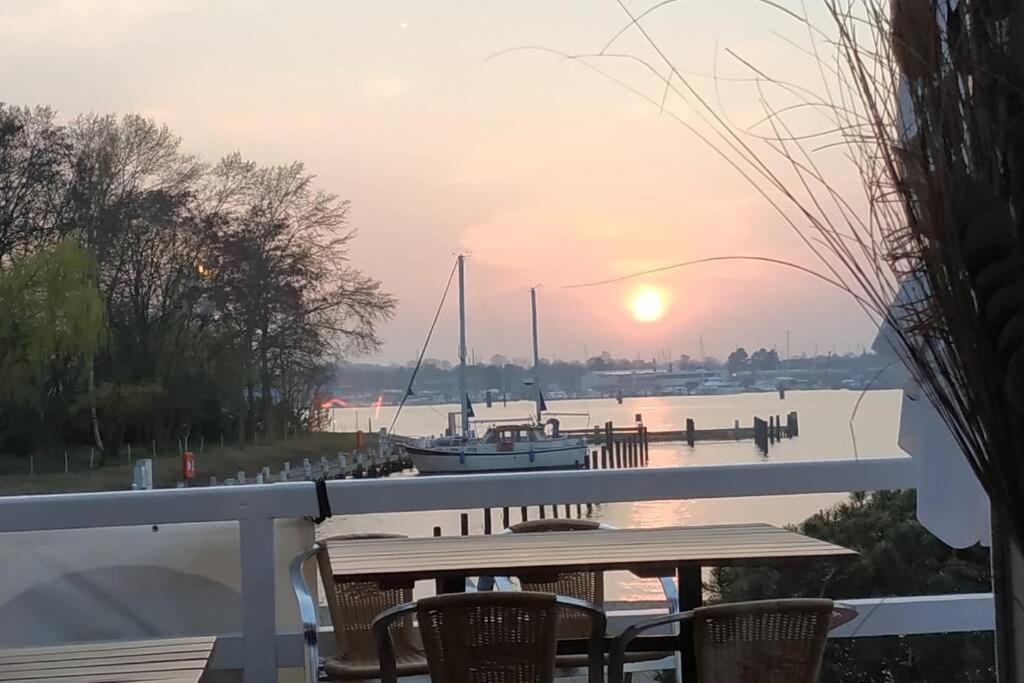 Traveloge Mit Schwimmbad Und Sauna Lübeck Extérieur photo