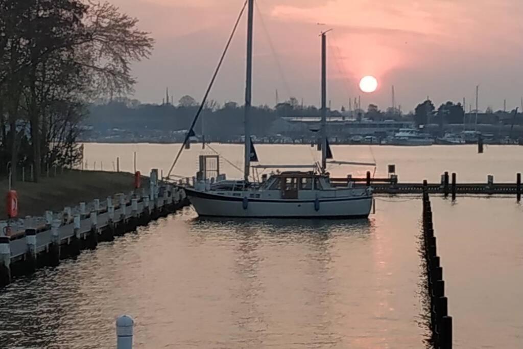 Traveloge Mit Schwimmbad Und Sauna Lübeck Extérieur photo